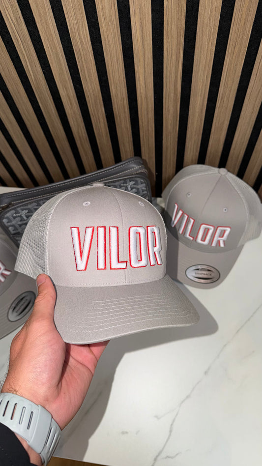 GREY CAP RED OUTLINE