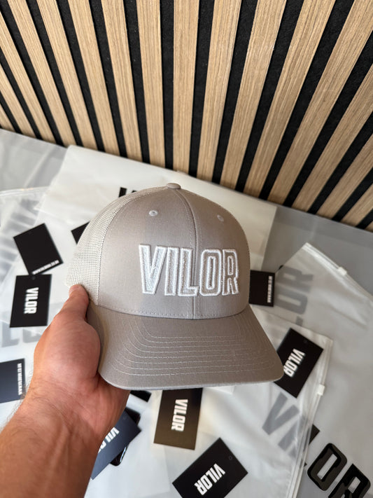 GREY CAP WHITE OUTLINE